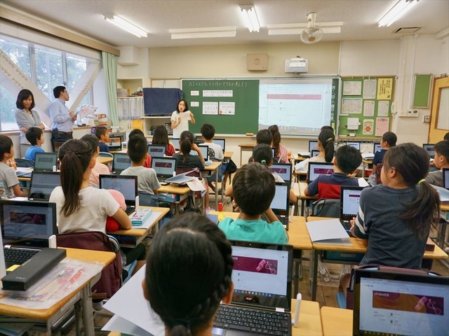 グーグルが考える「AI×プログラミング」の授業案--町田第三小学校で公開授業