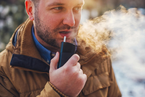 電子タバコの健康懸念深刻に、米で127人が「けいれん」報告