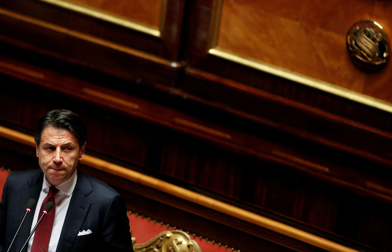 イタリア大統領、コンテ首相の辞表受理　22日まで新連立模索