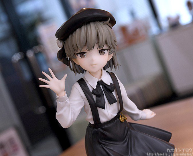 鳩羽つぐ1/8スケールフィギュア登場 スカートやブラウスも忠実に再現