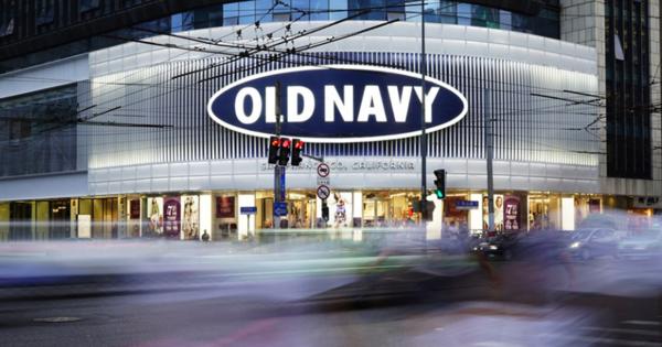 「オールドネイビー」、800店以上を新規オープン　売り上げ1兆円規模を目指す