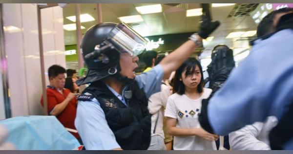 香港、社会分裂が深刻化　市民同士の衝突相次ぐ