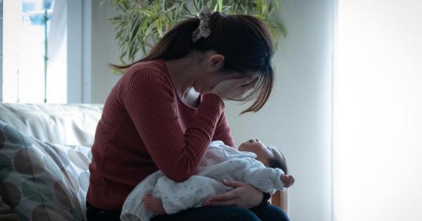 高齢出産女性を襲う「産後うつ」の深刻、無月経・ワンオペ育児・母乳礼賛… - News&Analysis