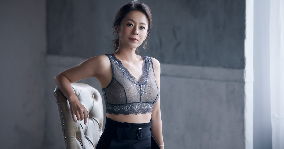 ブラジャーの広告塔に佐藤仁美 ダイエット後もキープする美ボディーを披露