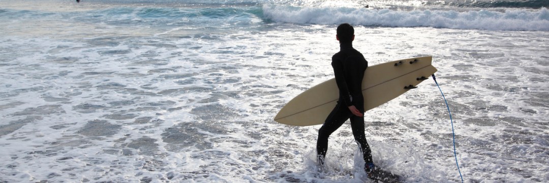 「昼休みはサーフィンできます」という会社の求人に応募が殺到した話