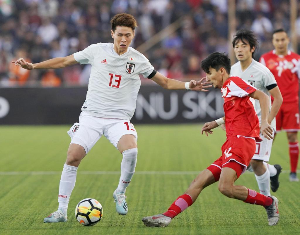 サッカー日本代表速報 ３ カウンターでピンチ 権田がビッグセーブ