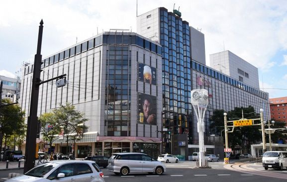 ススキノラフィラ２０年５月閉店　２３年にも新ビル開業：北海道新聞 どうしん電子版