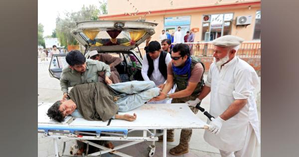 アフガンのモスクで爆発、６２人死亡