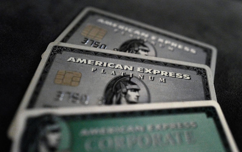米アメックス、第3四半期利益は予想上回る　カード利用増加