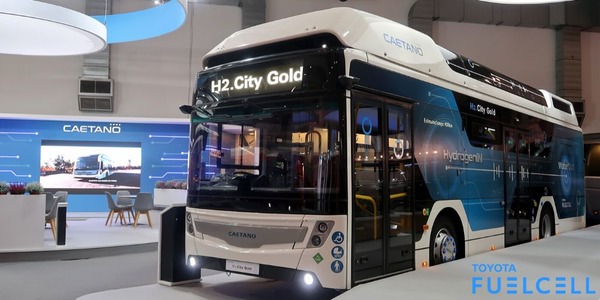 トヨタが燃料電池供給、新型FCバス発表…バスワールドヨーロッパ2019