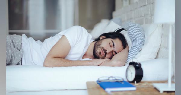 いびきがウルさいと言われたら横向きに寝ろ - なんと8割の人はいびきが半減する