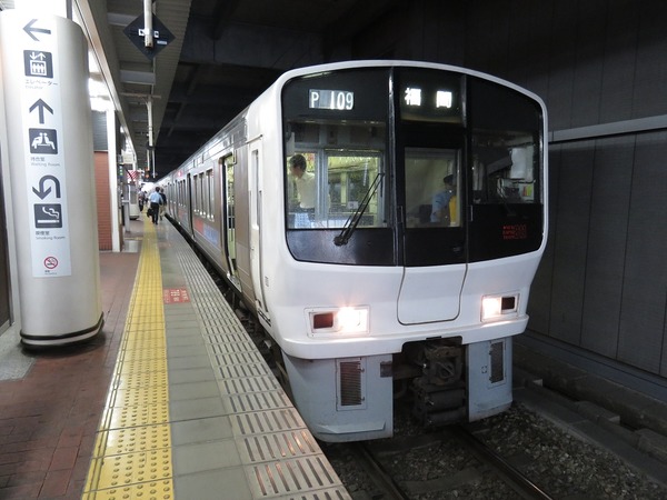 九州の鉄道2大ライバルが連携…JR九州と西鉄が輸送サービスの利便性向上で覚書