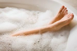 ぐっすり眠る人は｢40℃の風呂に10～15分｣入る - PRESIDENT Online