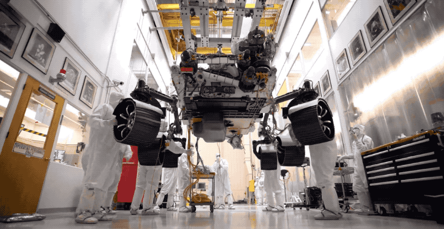 NASAの火星探査車「Mars 2020」が6輪ホイールで初接地