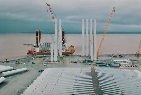 世界最大の洋上風力発電......イギリス、再生可能エネルギーが化石燃料発電を上回る
