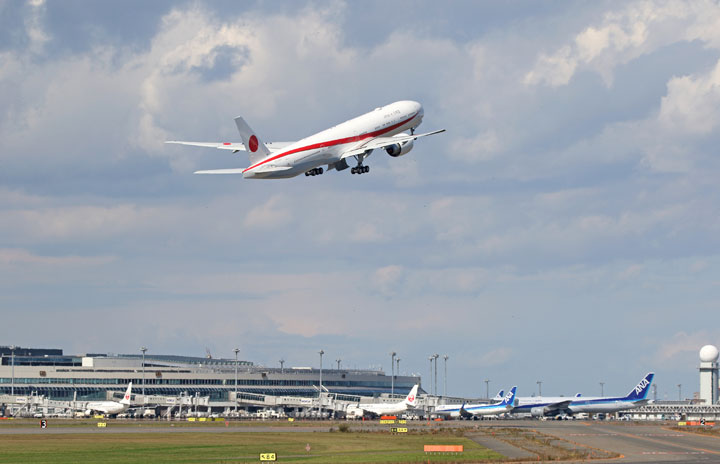 新千歳など7空港民営化、北海道エアポートが実施契約