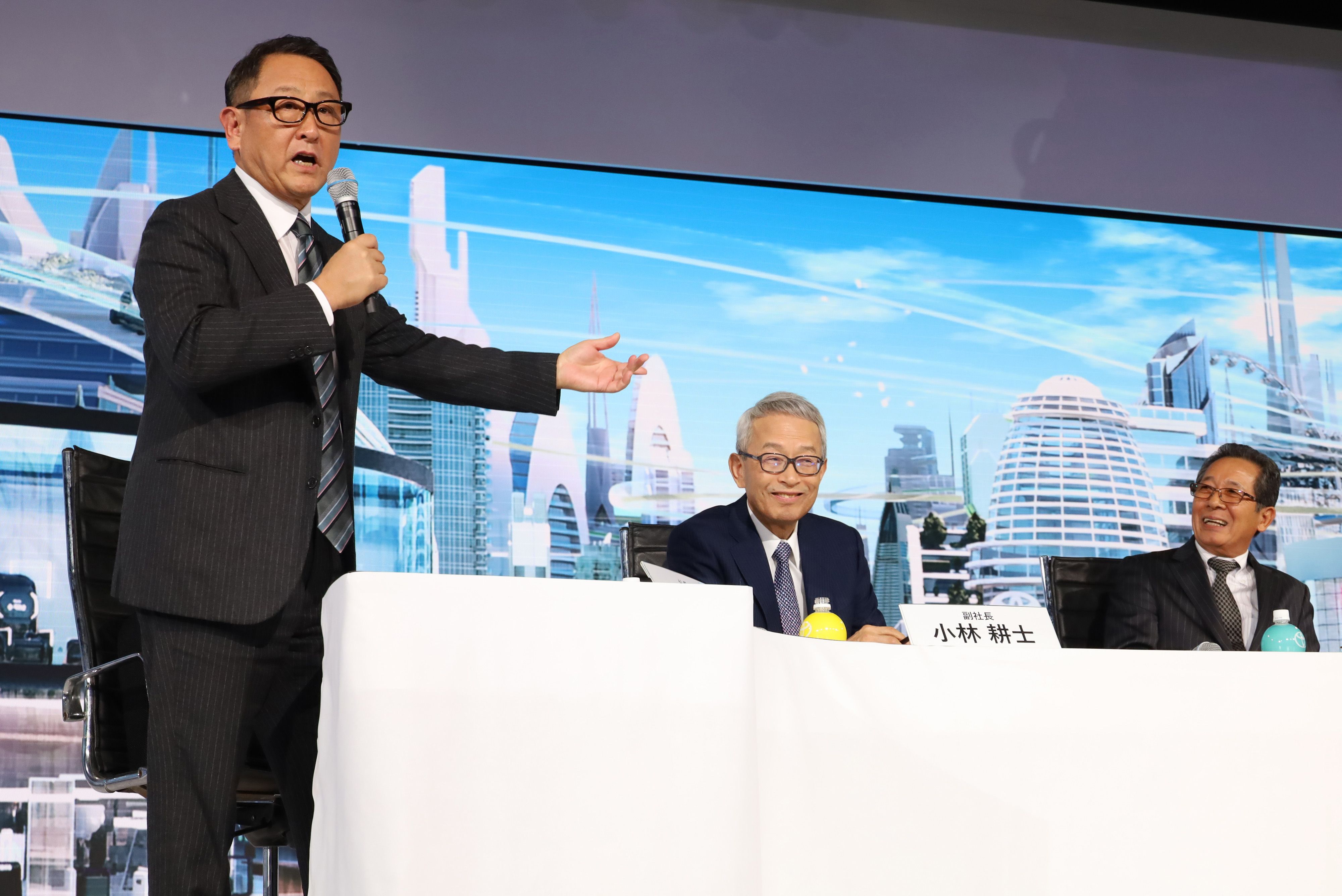 来場者激増、こんなに変わった東京モーターショー　会場で豊田章男・トヨタ社長に直接質問した！
