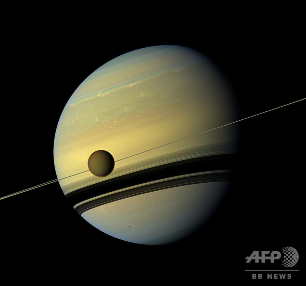 土星の衛星タイタン、地球と同じ作用で地形形成 研究