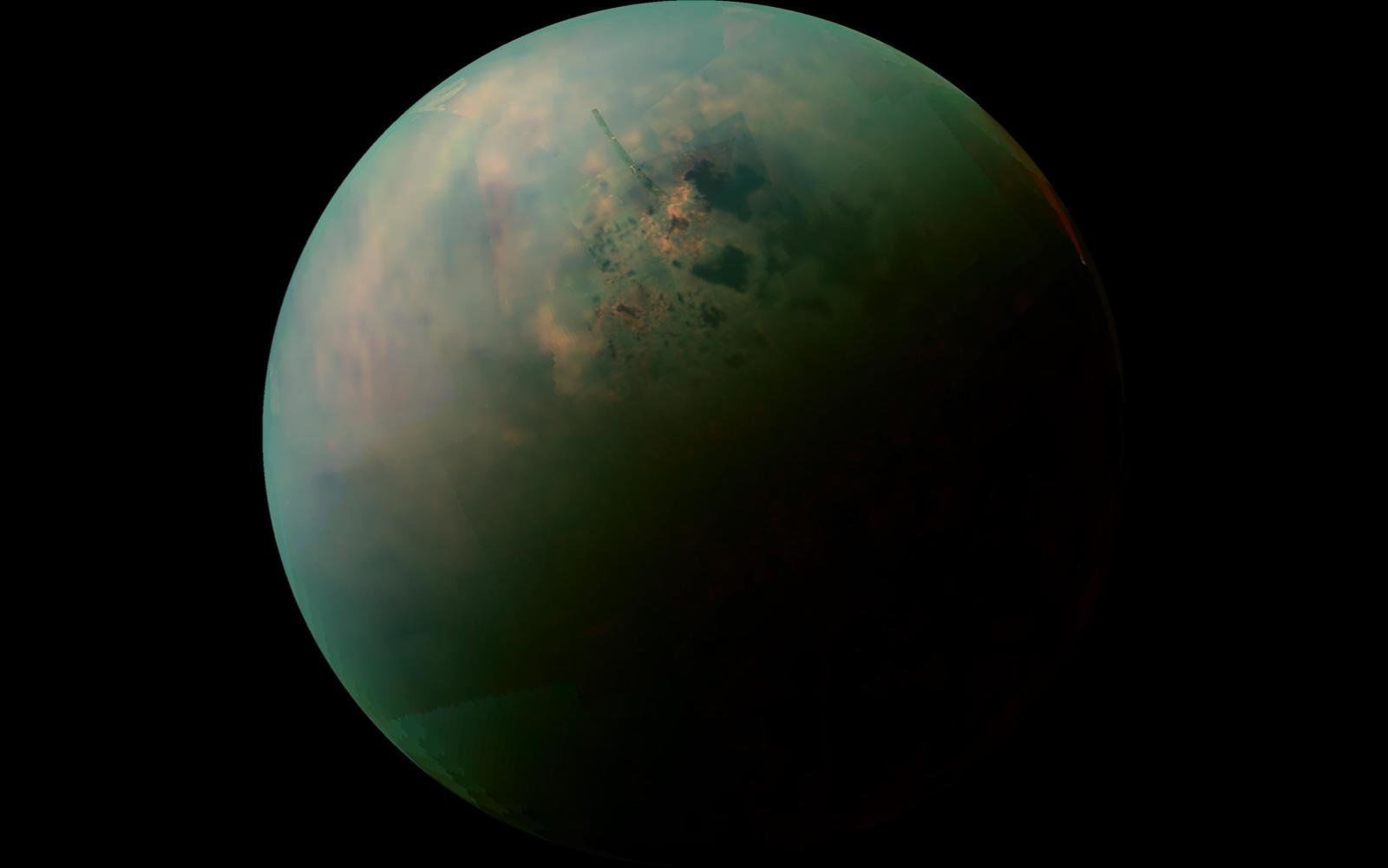 土星の月、タイタンの「世界地図」完成。地球同様に多様な地形、カッシーニ100回超のフライバイデータから