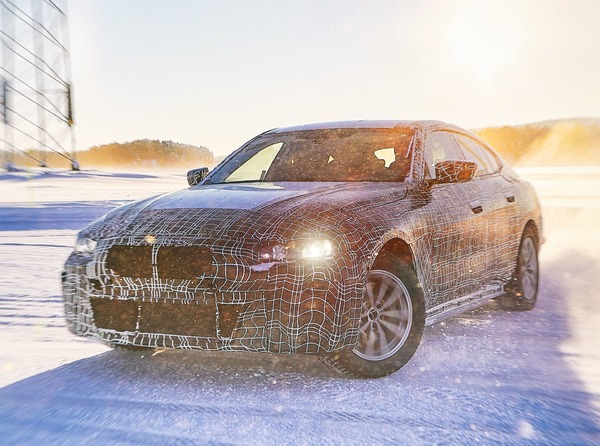 BMW『i4』、電動 4シリーズ は2021年発売へ…新世代EVパワートレイン搭載