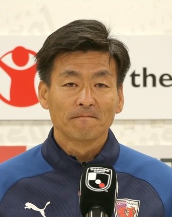 サンガ・中田監督が退任へ　J1昇格ならず体制見直し、エンゲルスコーチも