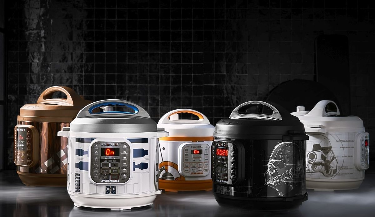 R2-D2にダース・ベイダーetc…『スター・ウォーズ』モチーフの電気圧力鍋、ウィリアムズ・ソノマが発売