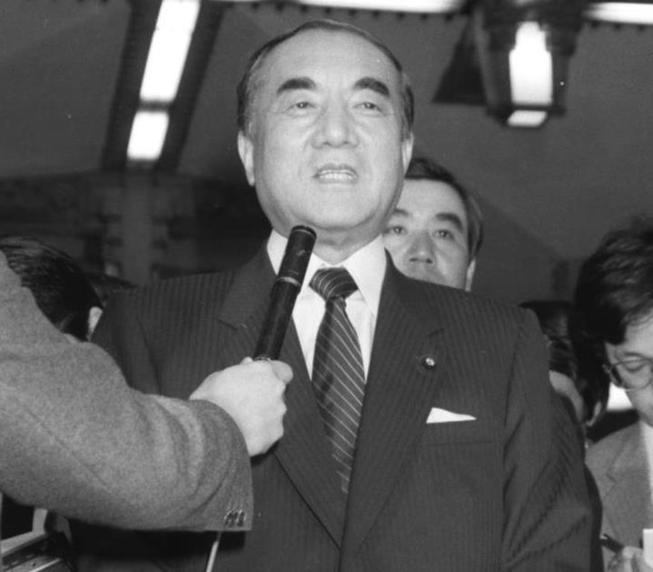 中曽根元首相死去　渡辺恒雄氏「彼以上に敬愛した人物いない」