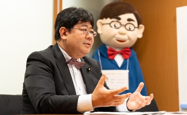 「今こそアニメに恩返しを」山田太郎議員が語る“MANGAナショナルセンター法案”の重要性と直面する廃案の危機 - BLOGOS編集部