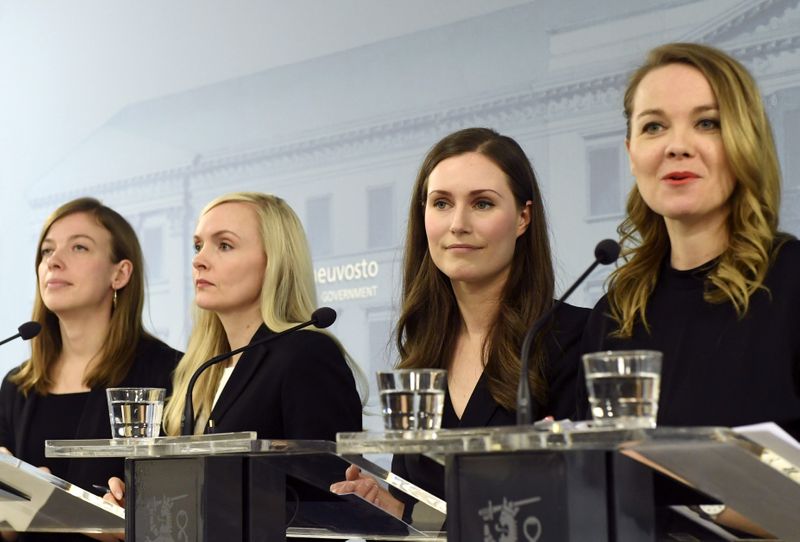 フィンランドに現職最年少34歳の女性首相、若手中心の連立発足
