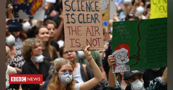 Sydney protesters demand action on climate change