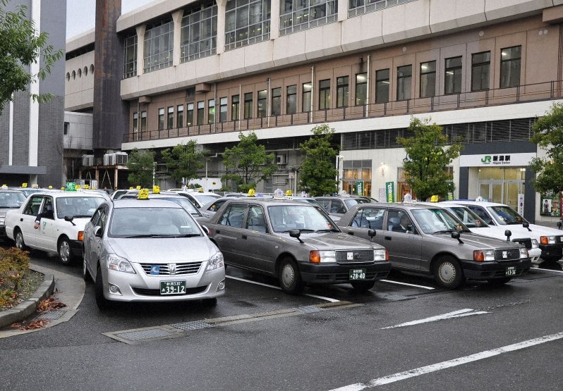 新潟・タクシー運賃10.94%上げ　新潟市中心部は据え置き