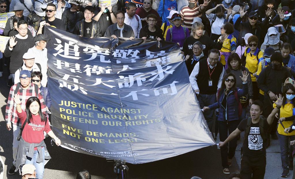 千葉市議会が香港情勢憂慮の決議採択　政令市で初