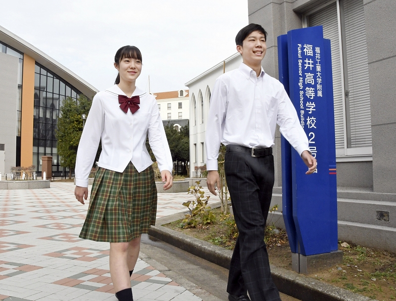 福井工大福井高校の試合帽子 福井工大福井高校 - Number Web - ナンバー