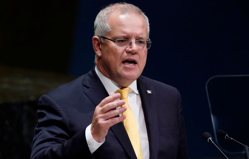 オーストラリア首相が謝罪、森林火災のさなかにハワイ旅行