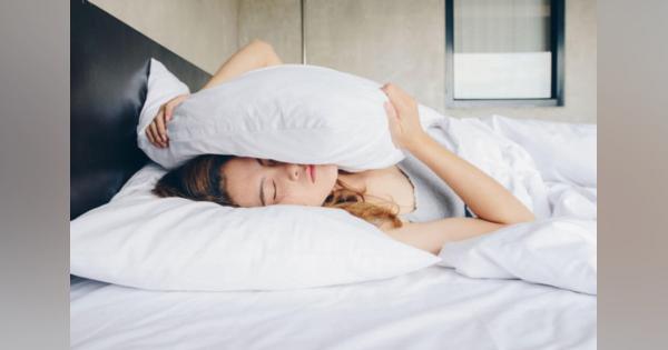 睡眠不足が脳に与える悪影響　短長期的な視点で見る2つの新調査