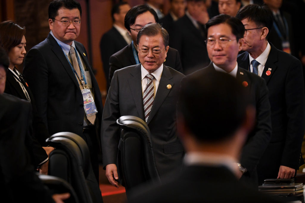 日韓首脳会談の裏で…韓国経済が「成長鈍化」から抜け出せない理由