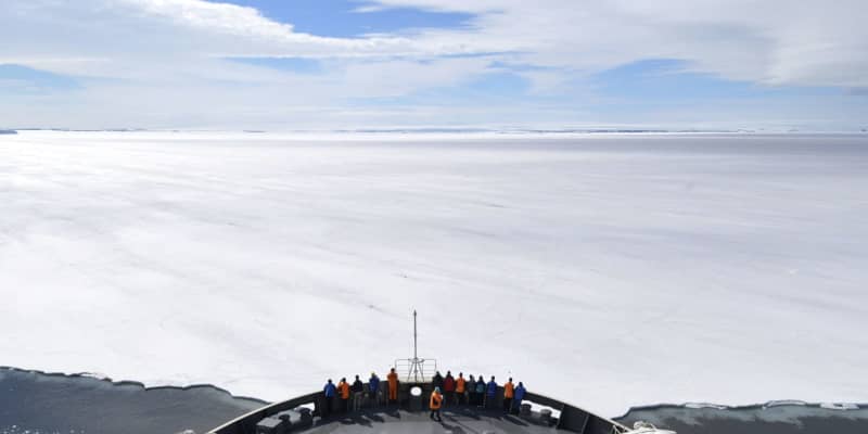 しらせ、南極の昭和基地目前に　無線で「ついに来た」