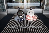 ホテルニューオータニ東京、ロボット「LOVOT」との宿泊プランを販売