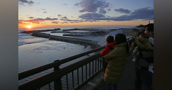 震災以来の初日の出　昨年再開の福島・富岡漁港