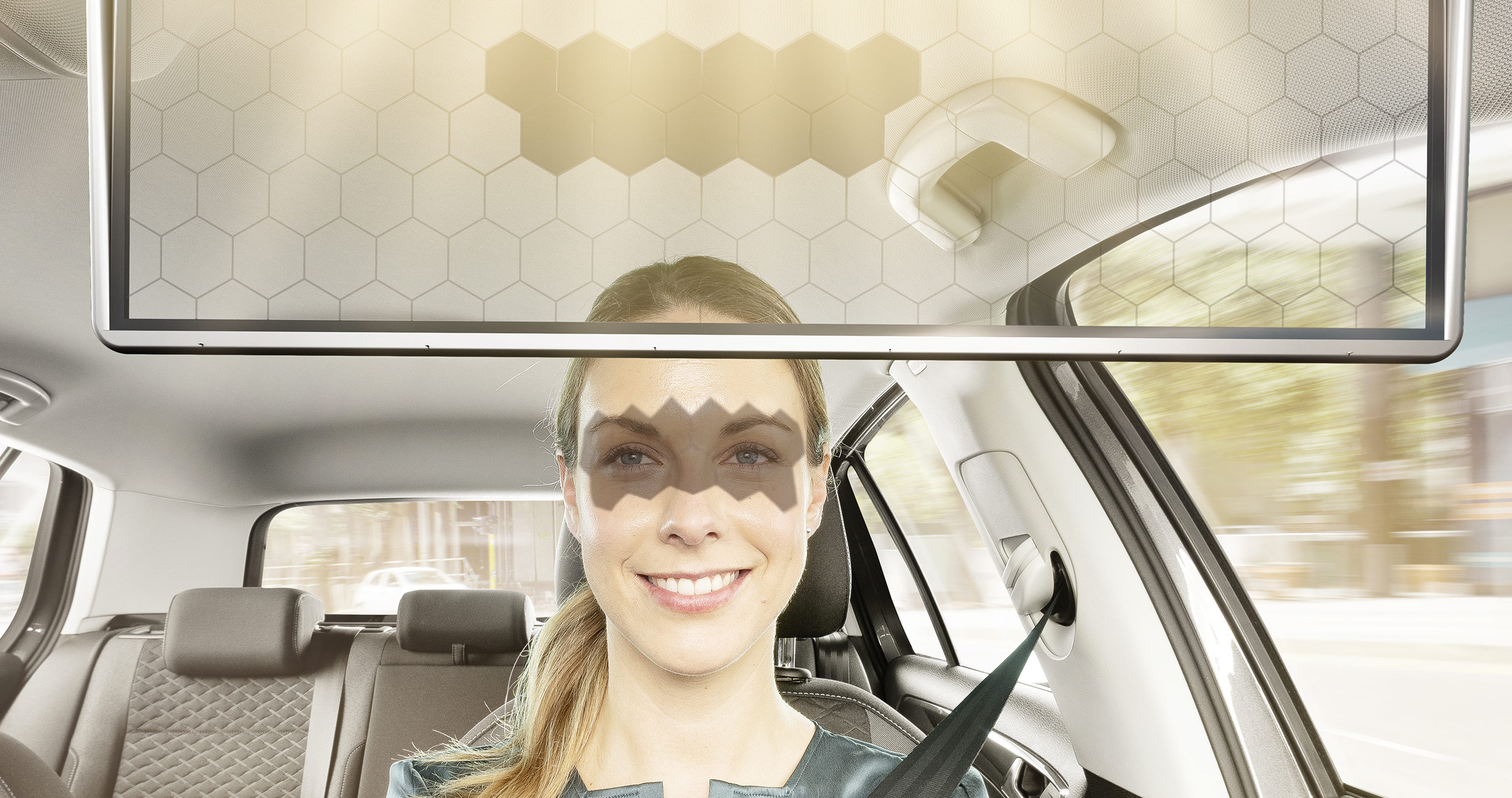 AI自動運転時代は車のサンバイザーも進化！サイヤ人の「スカウター」的になる！？