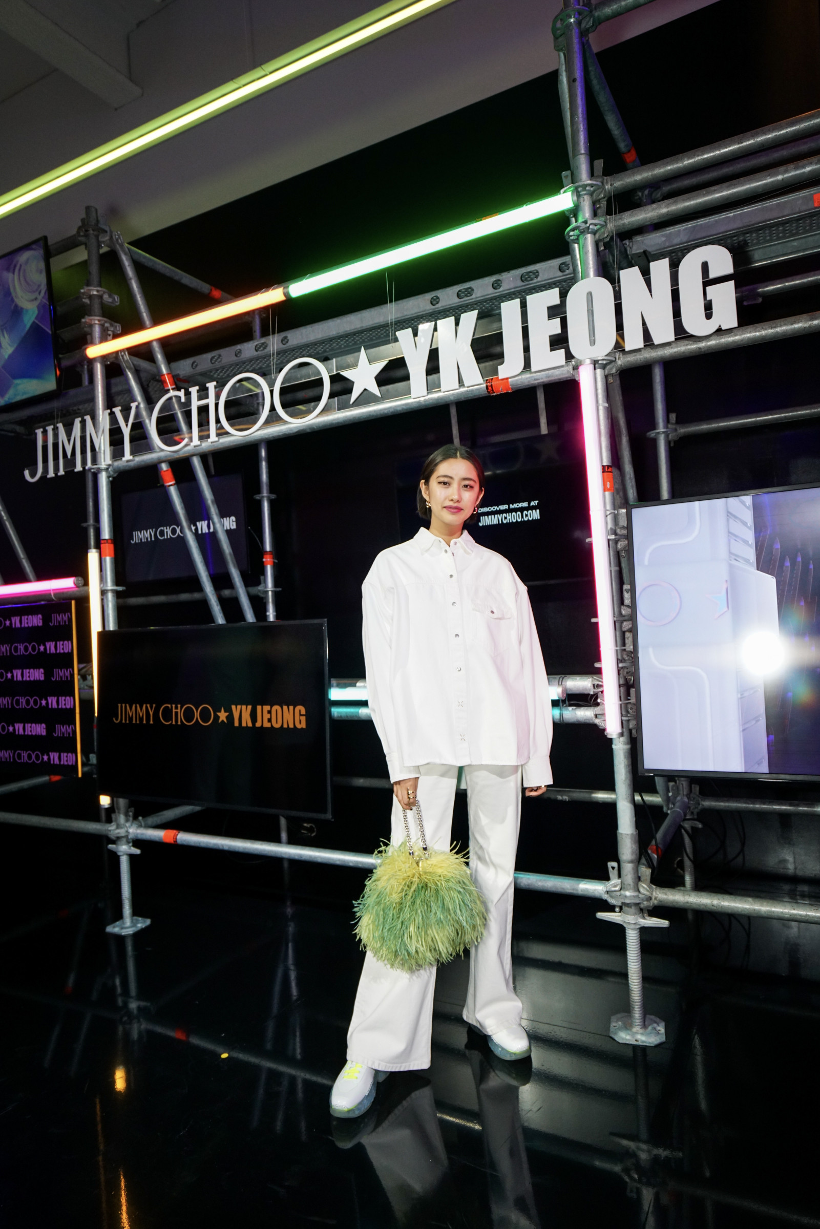 ブラックピンクなど来場、「ジミー チュウ」が韓国人スタイリスト YK ジョンとのコラボ発表