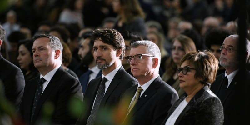 旅客機撃墜、カナダで追悼式典　トルドー首相「正義追求する」