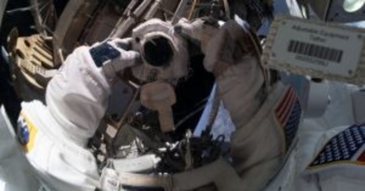 NASAが宇宙飛行士のスペースウォークをライブ配信