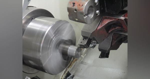 “丸モノ”を削り出す、切削の代表格「旋盤加工」の技術