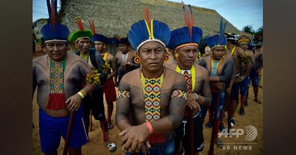 ブラジルの「ジェノサイド」政策を非難、アマゾン先住民長老会議