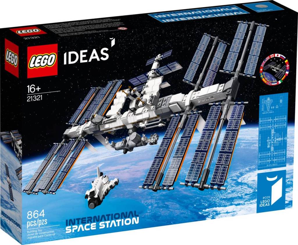 LEGOが国際宇宙ステーションの公式キットを発売、スペースシャトルやロボットアームも付属