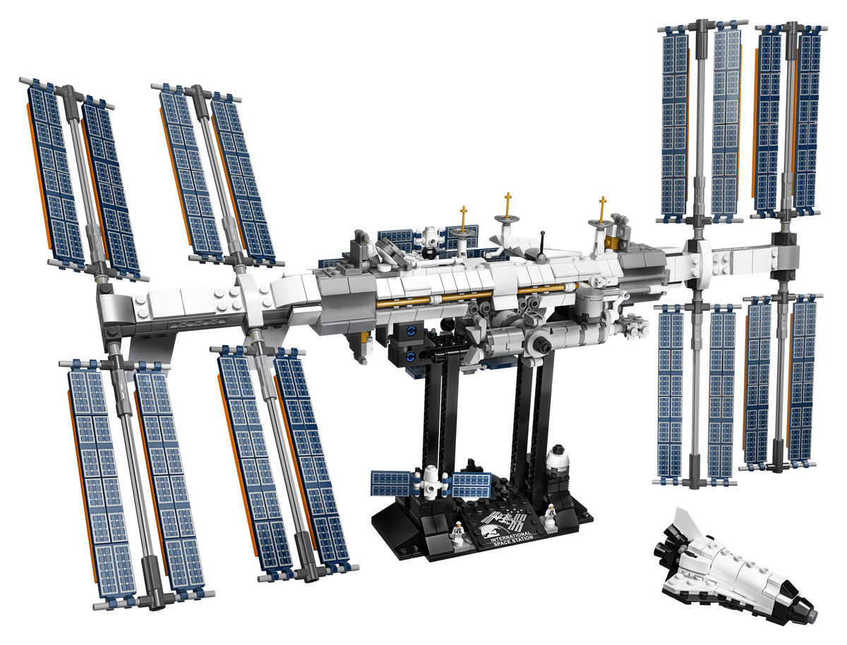 LEGO ISS国際宇宙ステーション発売決定。ファン原型・NASA監修、864ピースの大作レゴ