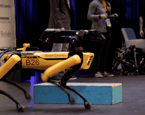 Boston Dynamicsが四脚ロボ「Spot」のSDKを発表