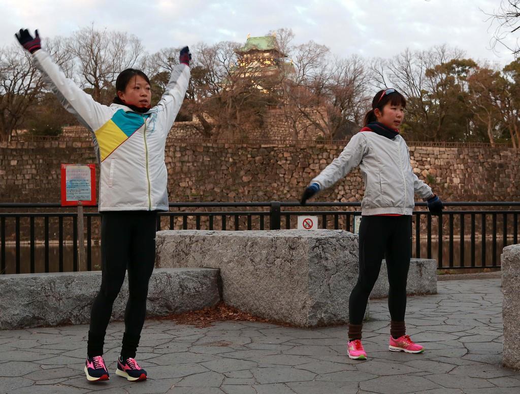 【大阪国際女子マラソン】ヤマダ電機の先輩と後輩「一緒に積極的なレースを」