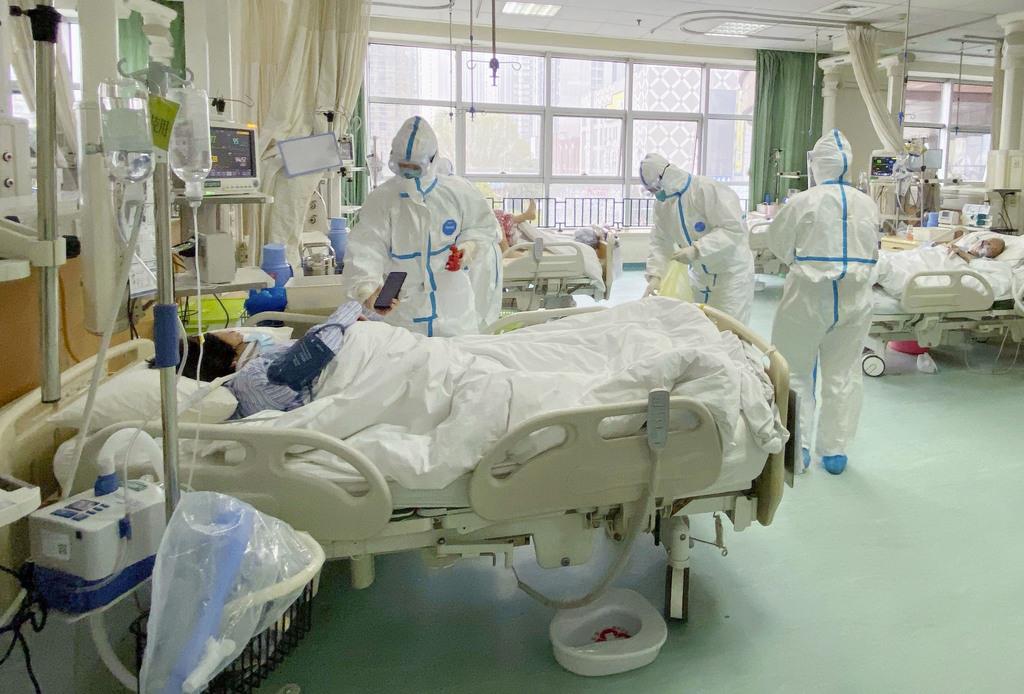 中国の新型肺炎、発症者１９７５人に　死者は５６人　感染拡大が加速